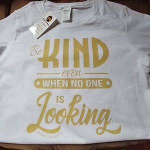 Be Kind Even When No One is Looking Positive Quote